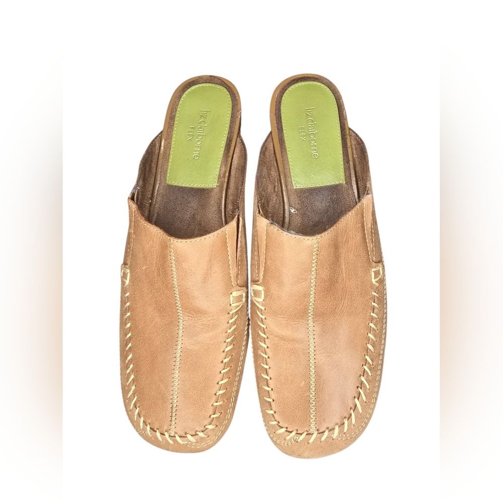 NWOT Liz Claiborne Flex Leather Flat Sandals 9M